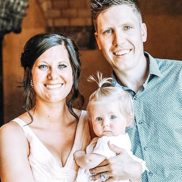 Meet your Posher, Lyss - Picture 2 of 3